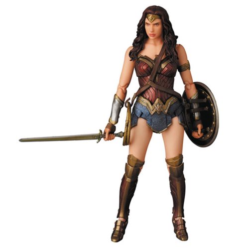 DC MAFEX Wonder Woman Action Figure [Dawn of Justice]